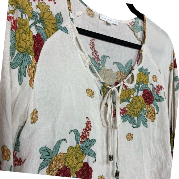 Coco + Jaimeson Cream Floral Print Fall Tassel Scoop Neck Asymmetrical Blouse S - Picture 2 of 10